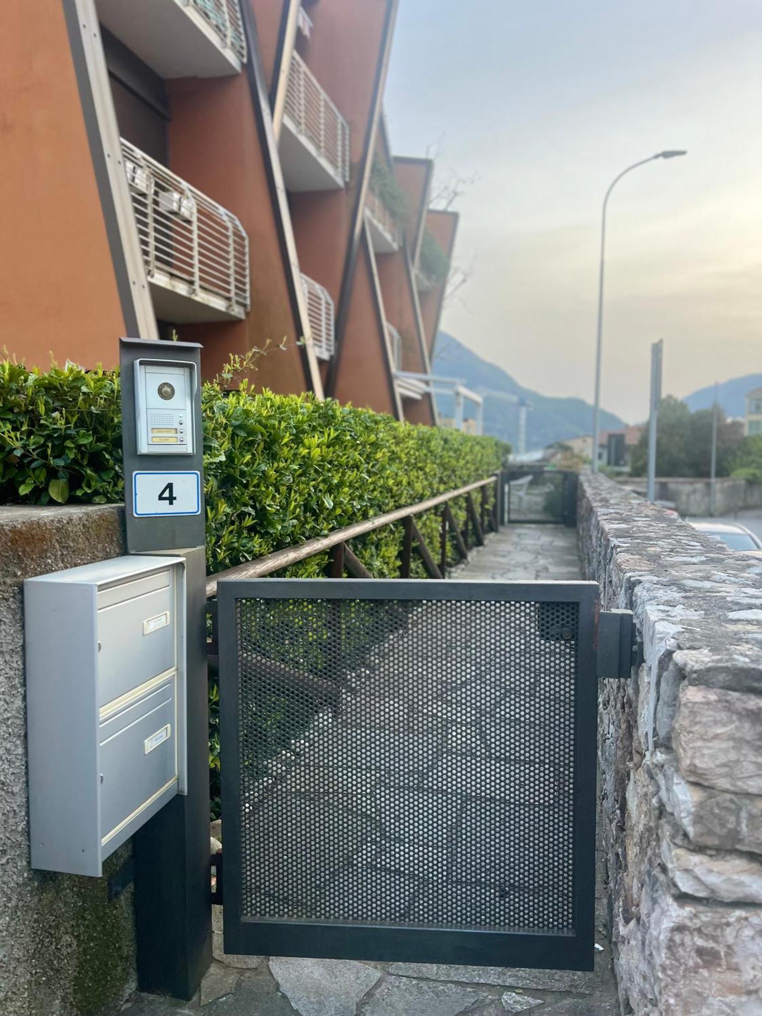 B&B Resilienza - Camera Privata Con Bagno Lecco Ngoại thất bức ảnh